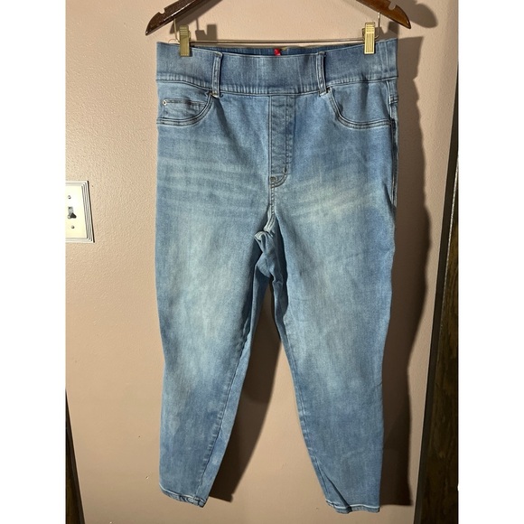 Spanx Light Blue Jeans - Picture 1 of 3